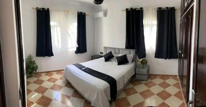 Chambres Maya Ksar es Sghir Bagian luar foto